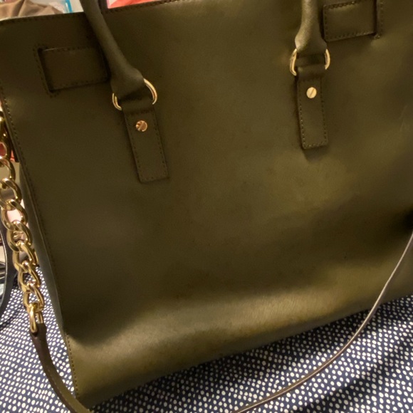 Large Michael Kors Saffiano Leather Tote - Picture 4 of 6